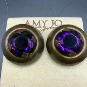 VGT AMY JO New York Signed Earrings Purple Rhinestone Gold-tone Back Clip-on
